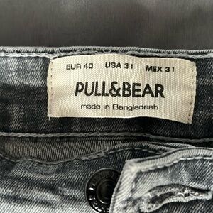 Men’s Pull and bear denim pants size 31 in good condition